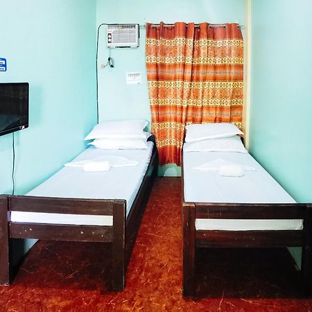 Reddoorz At D128 Lodge Cagayan Valley Тугегарао Экстерьер фото