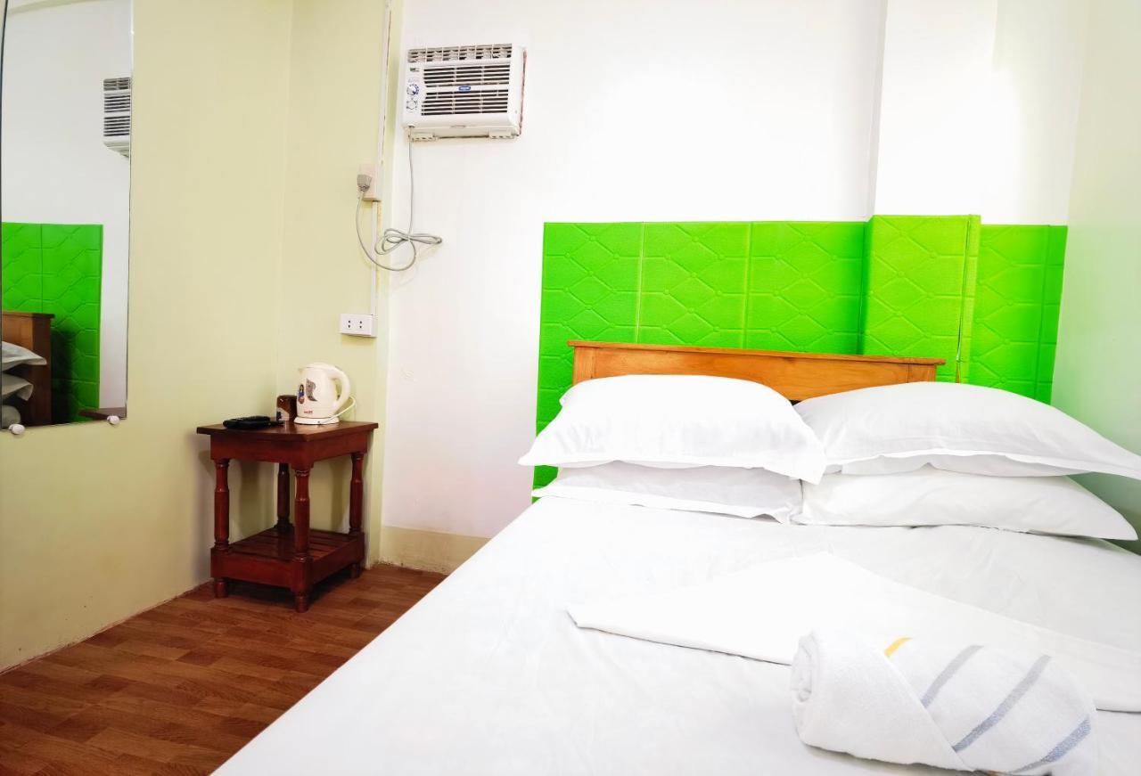 Reddoorz At D128 Lodge Cagayan Valley Тугегарао Экстерьер фото