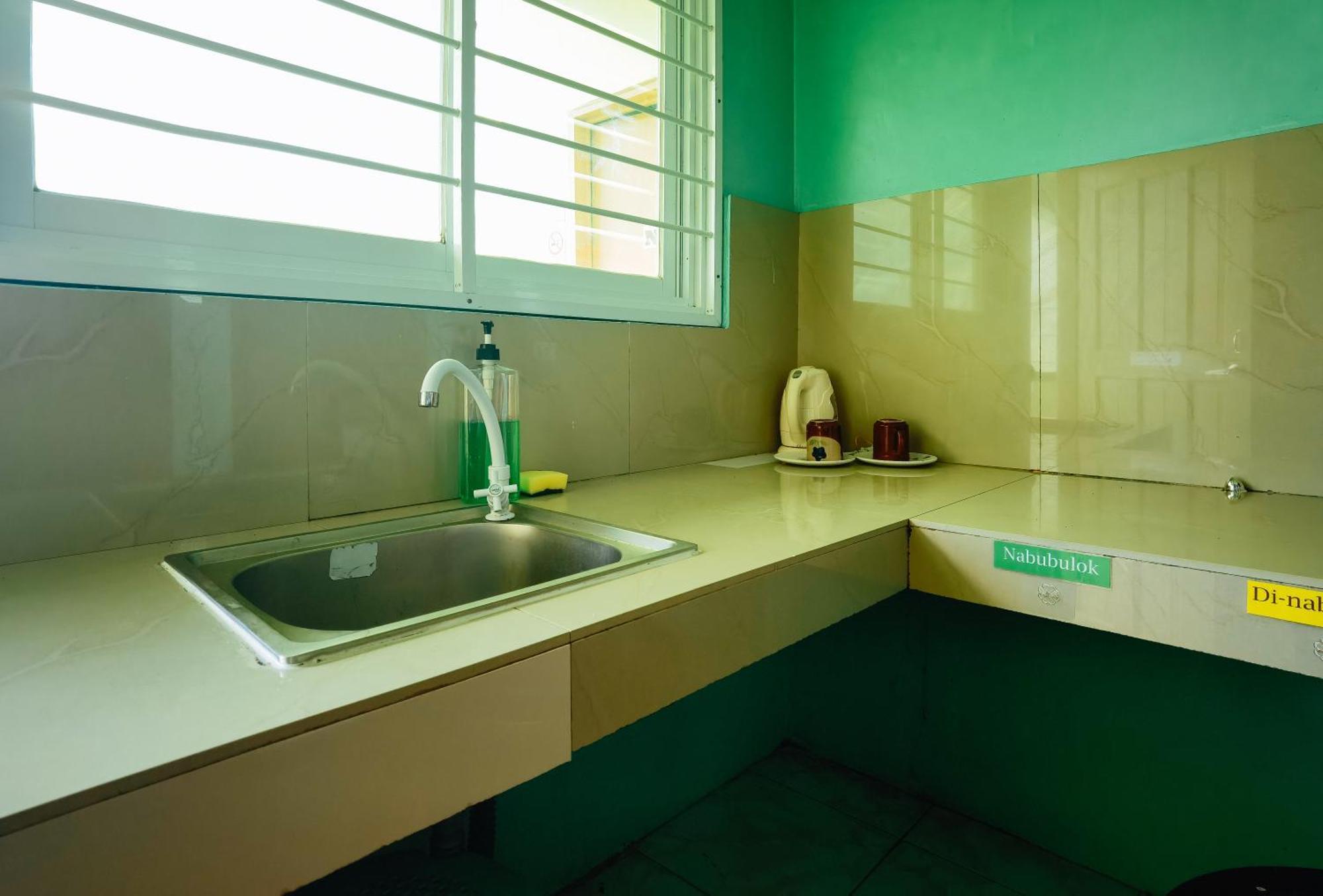 Reddoorz At D128 Lodge Cagayan Valley Тугегарао Экстерьер фото