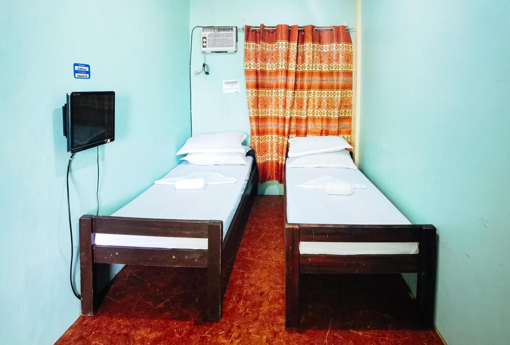 Reddoorz At D128 Lodge Cagayan Valley Тугегарао Экстерьер фото